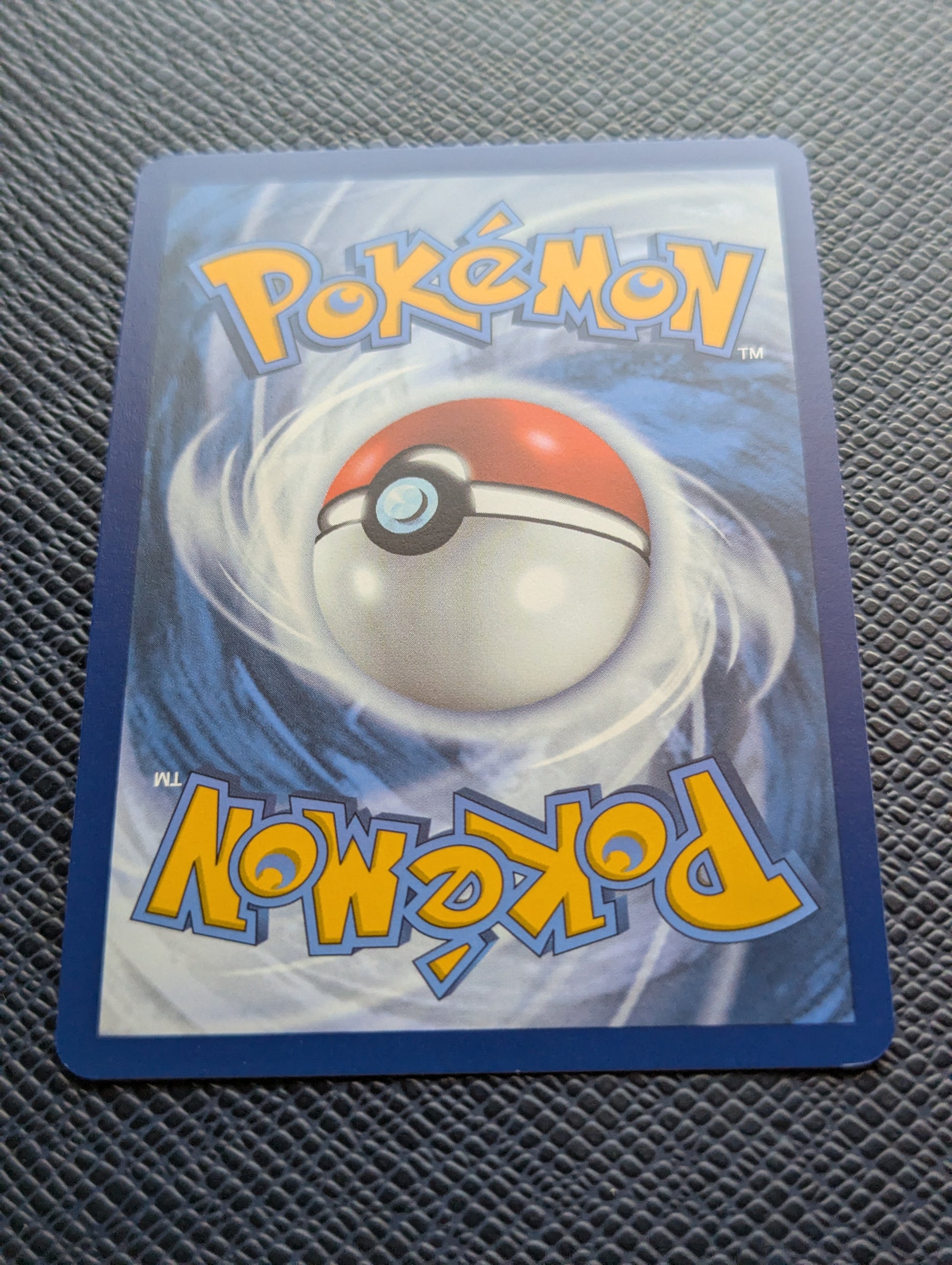 Carta Pokémon Cynthia's Rosserade #184/182 Trasera Inferior